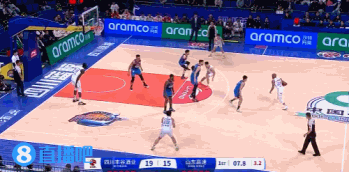 百步穿杨！于德豪侧翼接球果断出手 加长压哨三分正中靶心