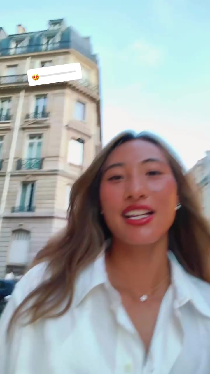 互动上了！郑钦文首进法网八强，赛后球迷唱起了《日不落》